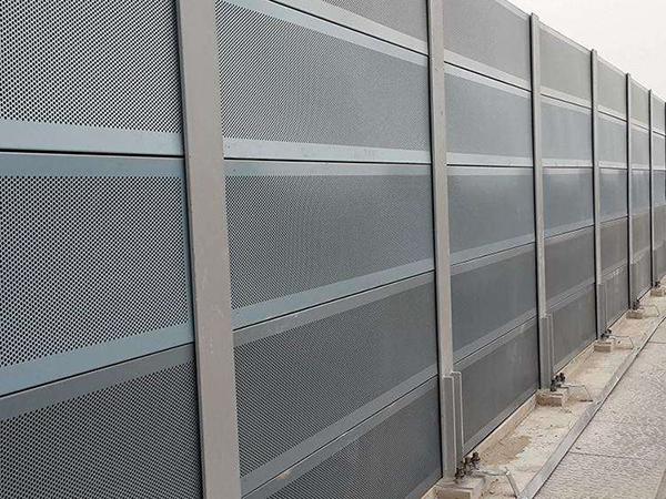 鐵路聲屏障圖片3 鐵路聲屏障圖片3